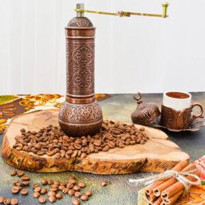 Moulin à café manuel en cuivre